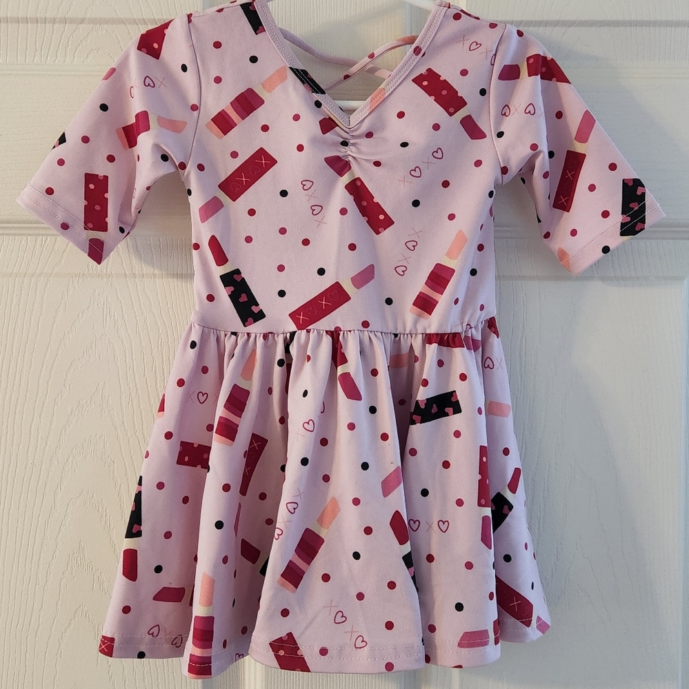 Dot Dot Smile, Ballerina dress, Lipstick pattern